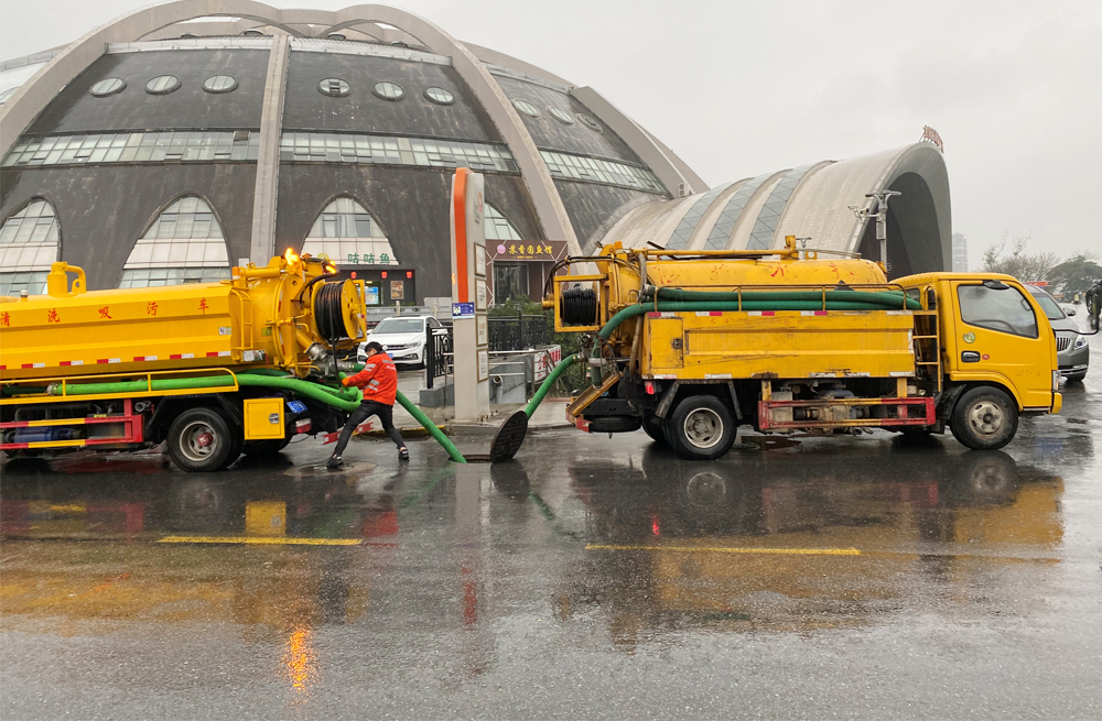 271桥林商场管道清淤